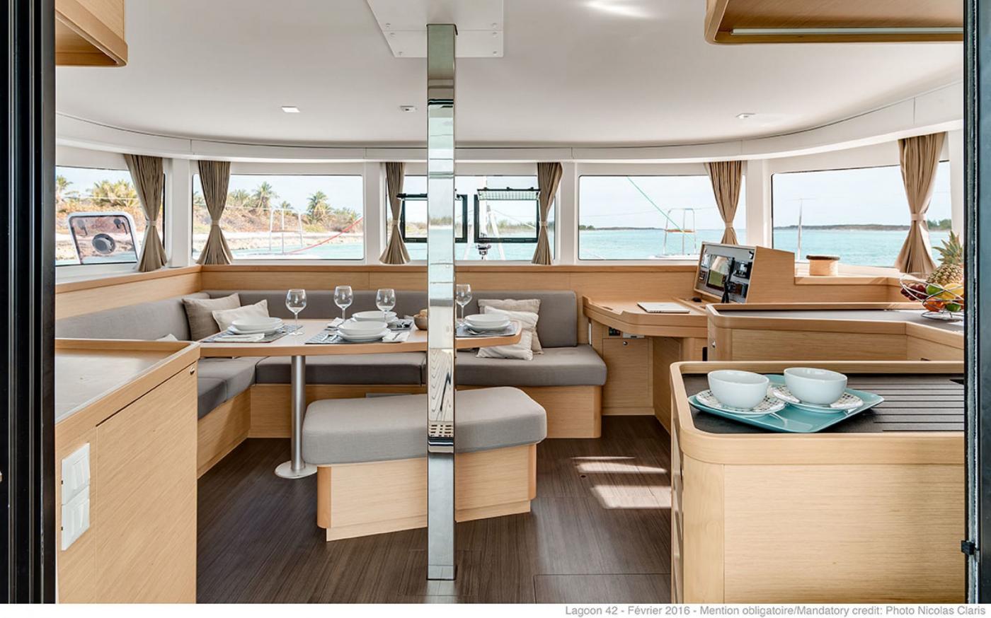 lagoon42_P_carree1549445885833