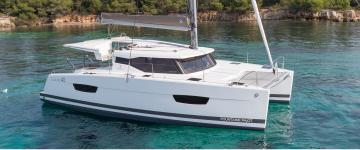 lucia40fountainepajotsailingcatamarans4min